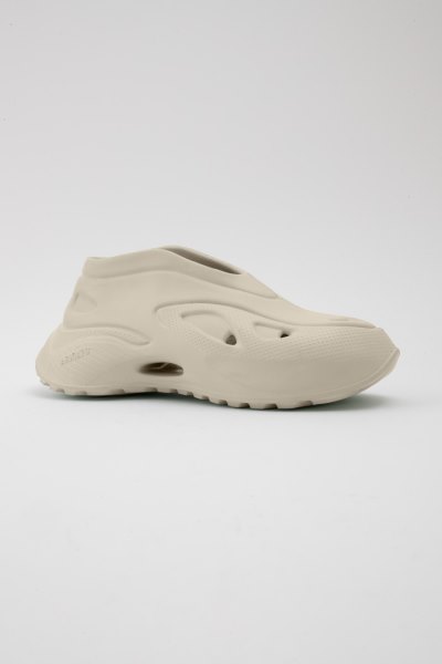Axel Arigato Pyro Runner Men's Sneakers Beige | IE8195-27